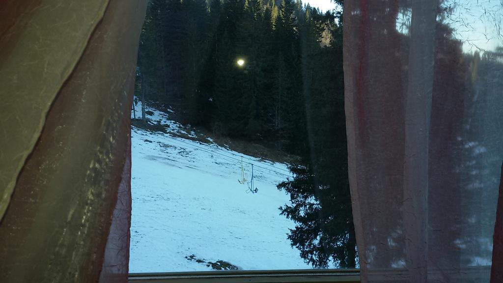 Apartments Ogorjelica Jahorina Kamer foto