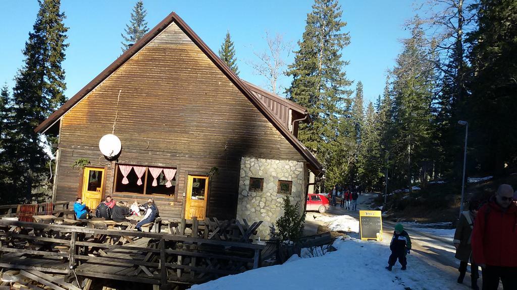 Apartments Ogorjelica Jahorina Kamer foto
