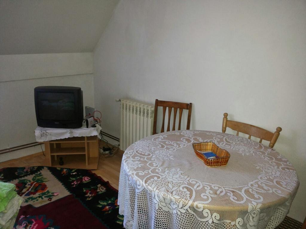 Apartments Ogorjelica Jahorina Kamer foto